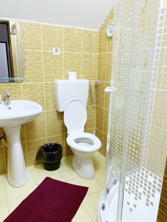 Hotel Restaurant Enigma Plopeni 외부 사진